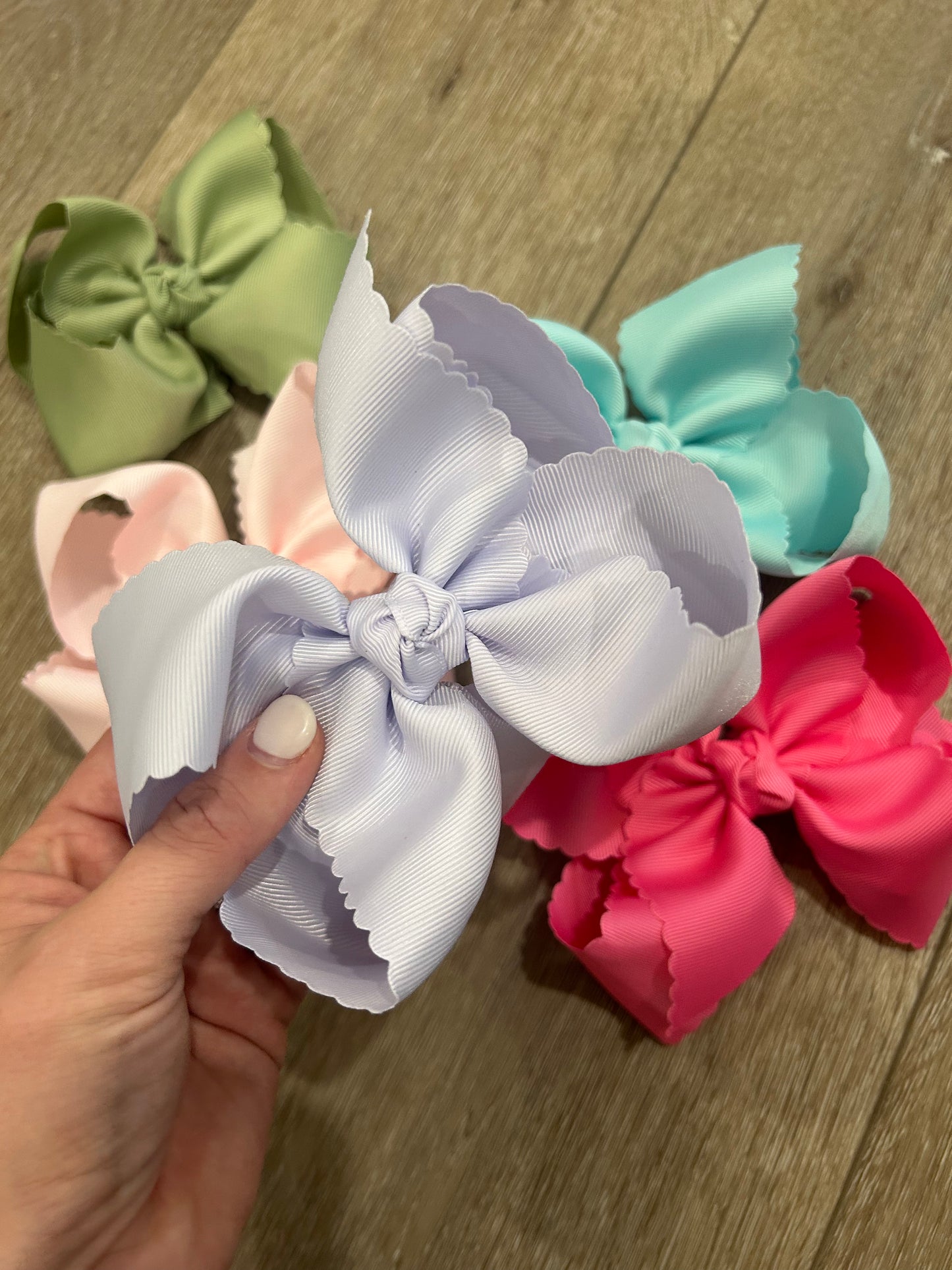 X-Large Powder Orchid Bow - 5.5”